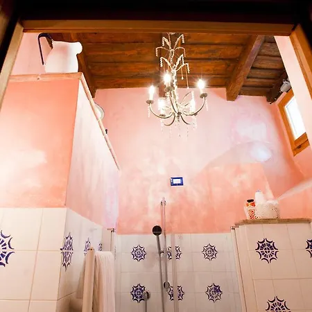 Il Marchese Del Grillo Bed & Breakfast 4*