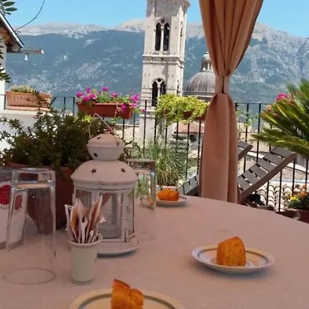 Il Marchese Del Grillo Bed & Breakfast Sulmona