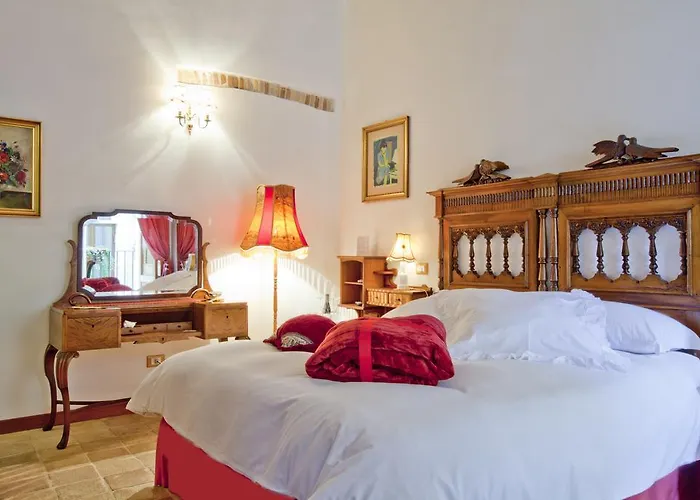 Il Marchese Del Grillo Bed & Breakfast Sulmona