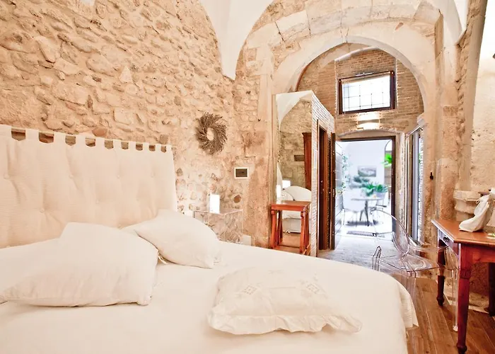 Il Marchese Del Grillo Bed & Breakfast Sulmona