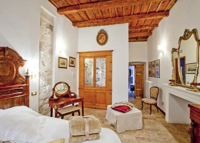 Il Marchese Del Grillo Bed & Breakfast 4*